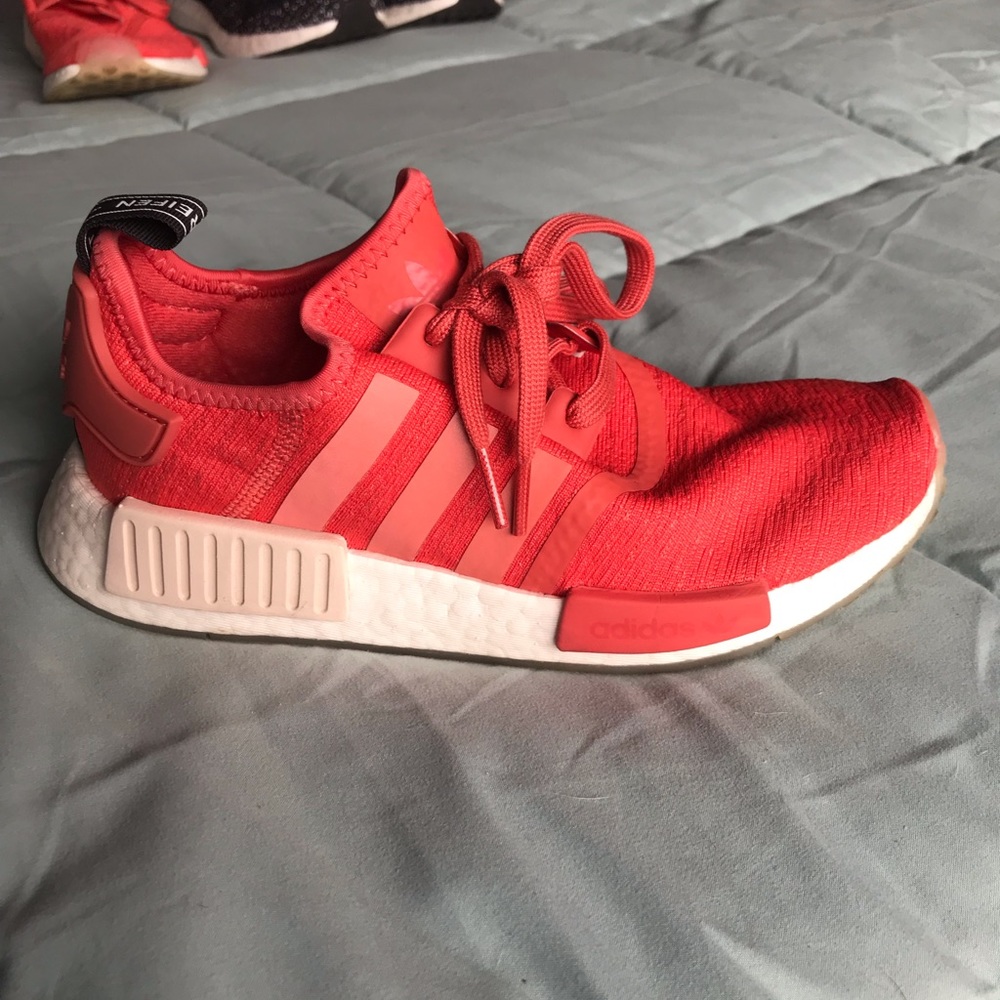 NMD R1